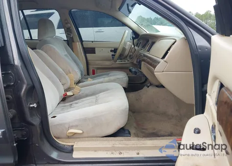 2007 Mercury Grand Marquis Gs z USA, uszkodzony, nr VIN 2MEFM74V67X620388